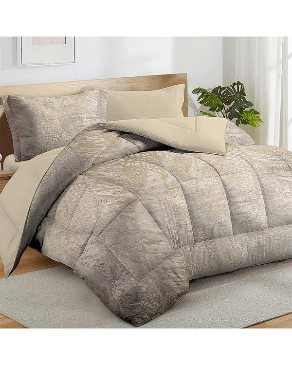 سرویس لحاف روتختی دو نفره 8 تکه استخوانی طلایی نوپه هوم Nopehome طرح مخمل شانل طلاکوب پوست ماری کد EOCM