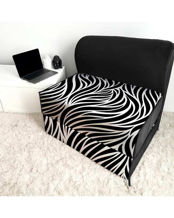کاناپه تخت شو یک نفره نوپه هوم Nopehome مدل پترن مینیمال کد M1069