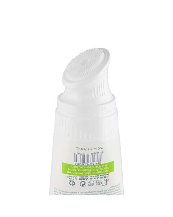 ژل شستشوی صورت ویتالیرمدل اکتی ویت مناسب پوست چرب 200ml - تصویر 3
