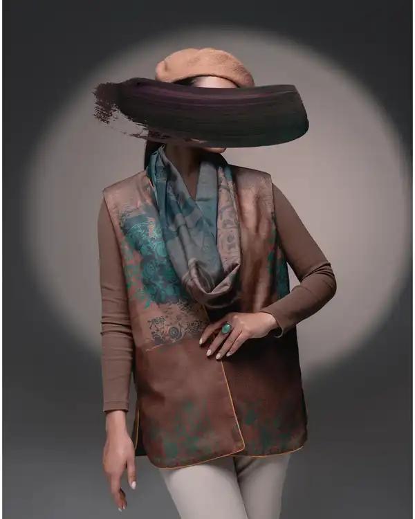 وست زنانه قهوه ای سبز طاقه چیان Taghechian مدل کیمیای جان