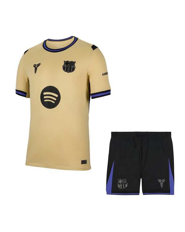 ست تی شرت و شلوارک ورزشی مردانه کرم پانیل Panil مدل بارسلونا Away 2026