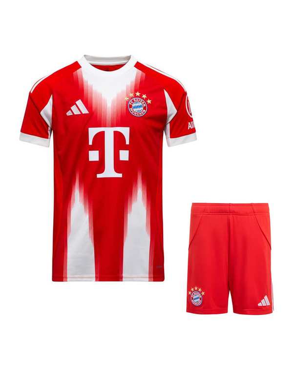 ست تی شرت و شلوارک ورزشی پسرانه پانیل Panil مدل بایرن مونیخ کد Home 2026