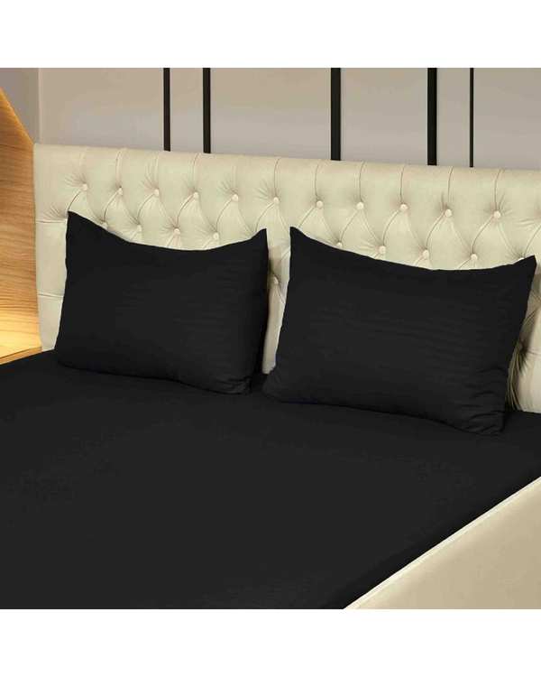 ست ملحفه و روبالشی دو نفره 3 تکه مشکی مانیکا هوم Monica Home مدل parallel plus
