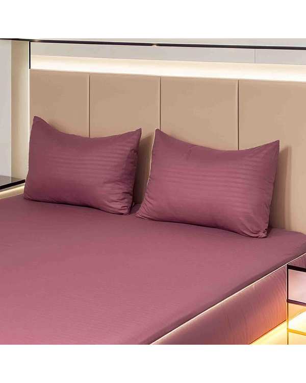 ست ملحفه و روبالشی دو نفره 3 تکه بنفش بادمجانی مانیکا هوم Monica Home مدل parallel plus