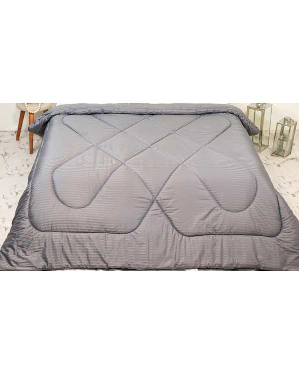 لحاف دو نفره طوسی مانیکا هوم Monica Home مدل هتلی parallel سایز 220×200 سانتی متر