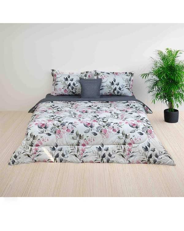 سرویس لحاف دو نفره 6 تکه طوسی مانیکا هوم Monica Home مدل ابرا