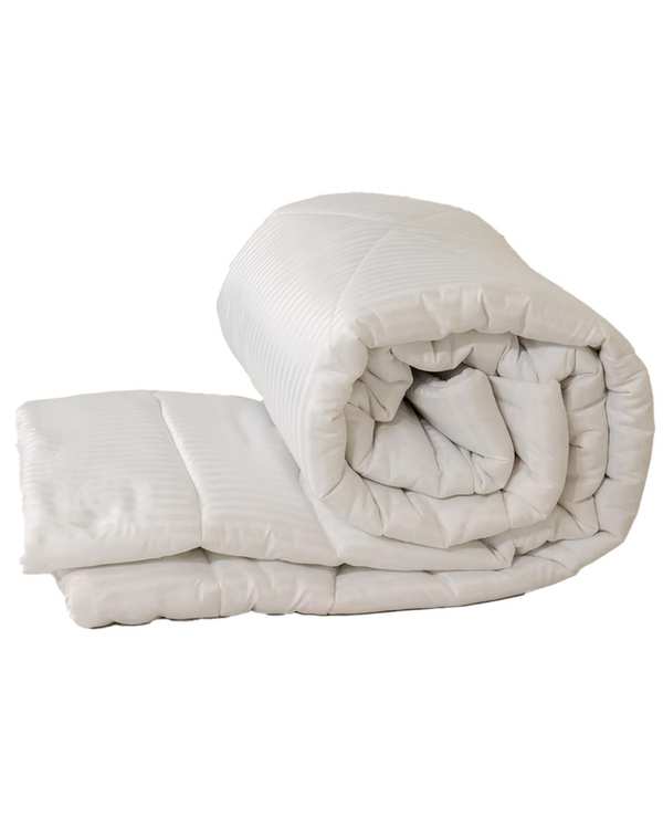 لحاف دو نفره لایت سفید مانیکا هوم Monica Home مدل هتلی PARALLE PLUS سایز 220×240 سانتی متر