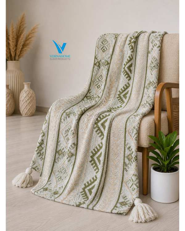 شال مبل سایز 180×140 سبز چمنی ورنا هوم Vornahome طرح گلیم
