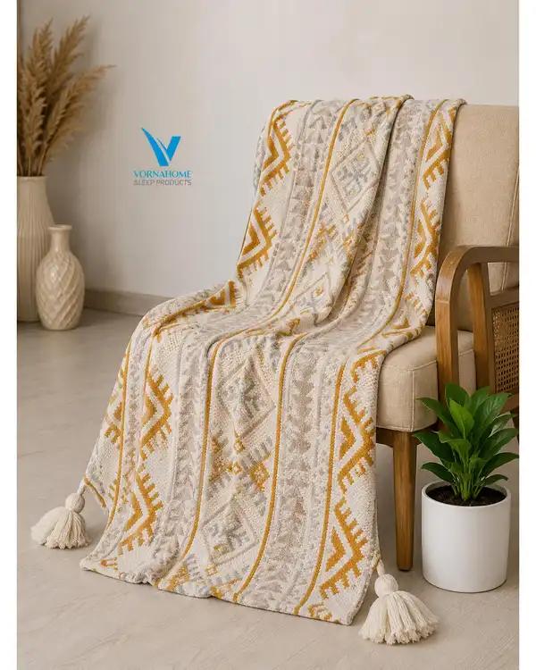 شال مبل سایز 180×140 خردلی ورنا هوم Vornahome طرح گلیم