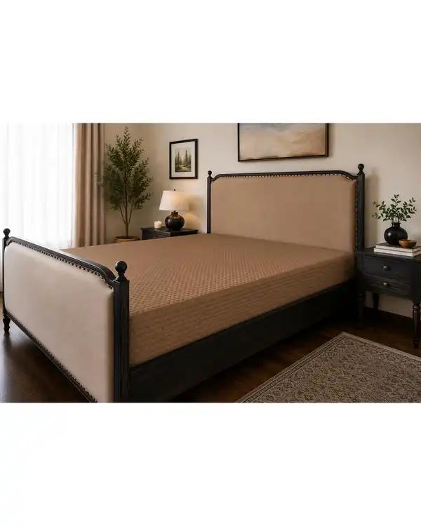 محافظ تشک ضد آب رنگی دو نفره سایز 200×160 قهوه ای ورنا هوم Vornahome