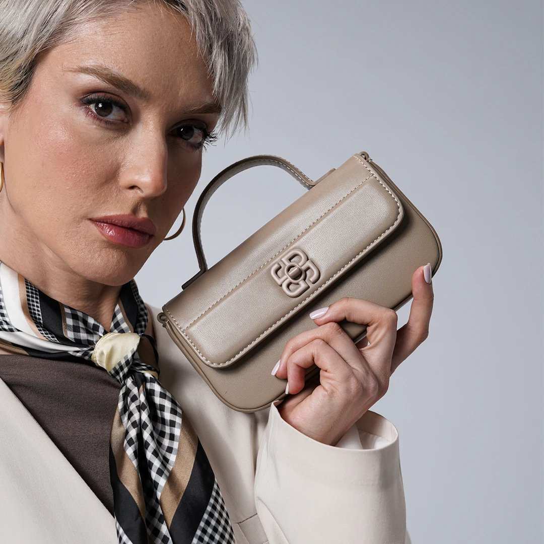 کیف دستی زنانه دیویدجونز مدل cm7385
