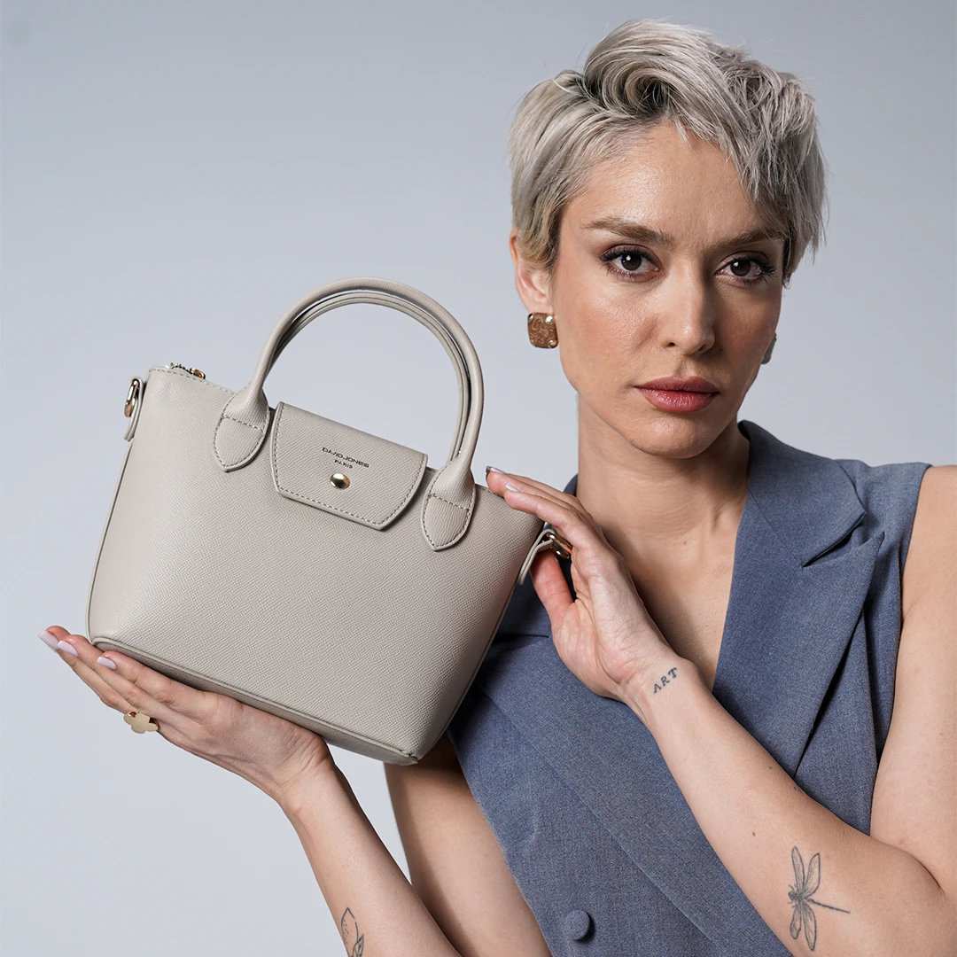 کیف دستی زنانه دیویدجونز مدل cm7332