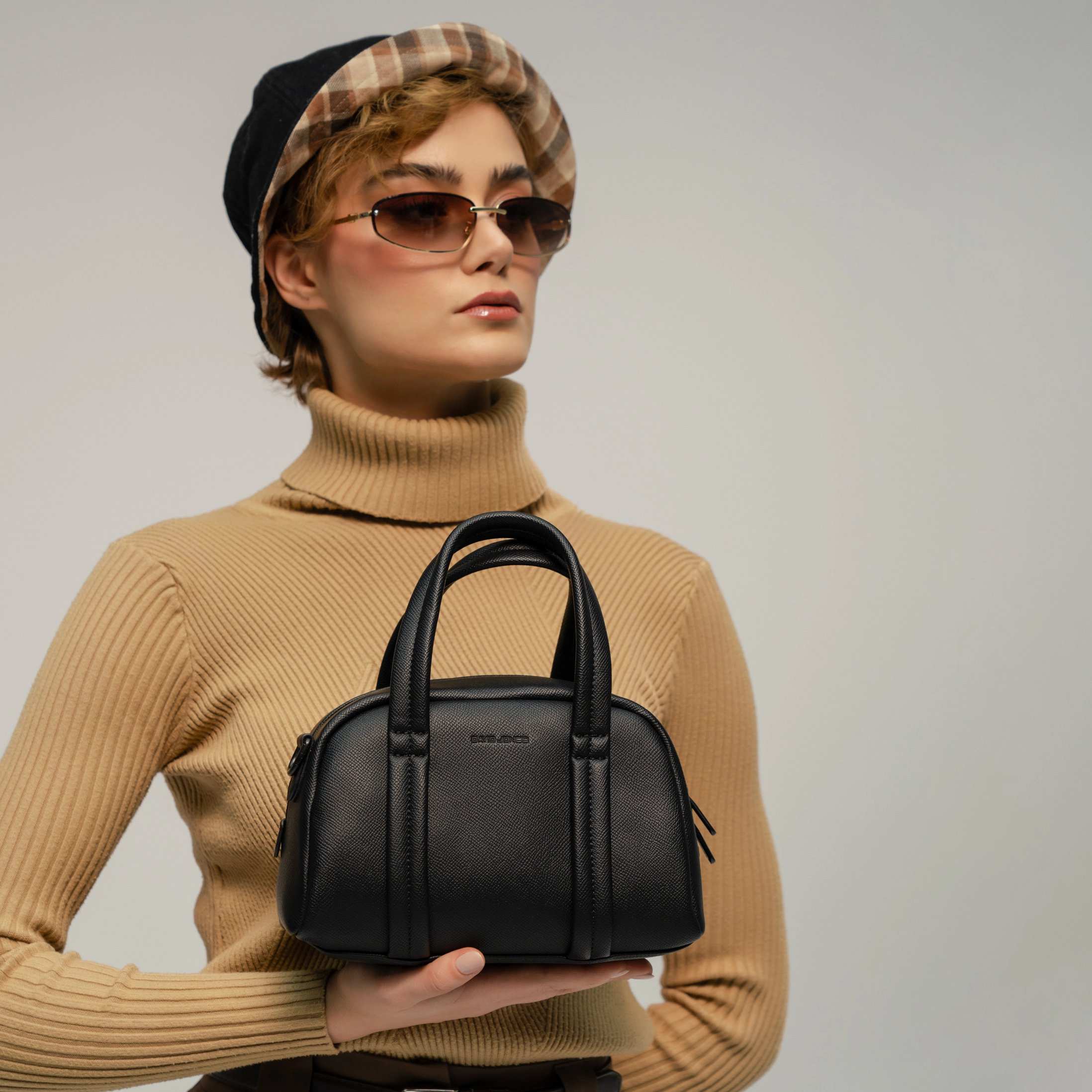 کیف دستی زنانه دیوید جونز مدل CM7430