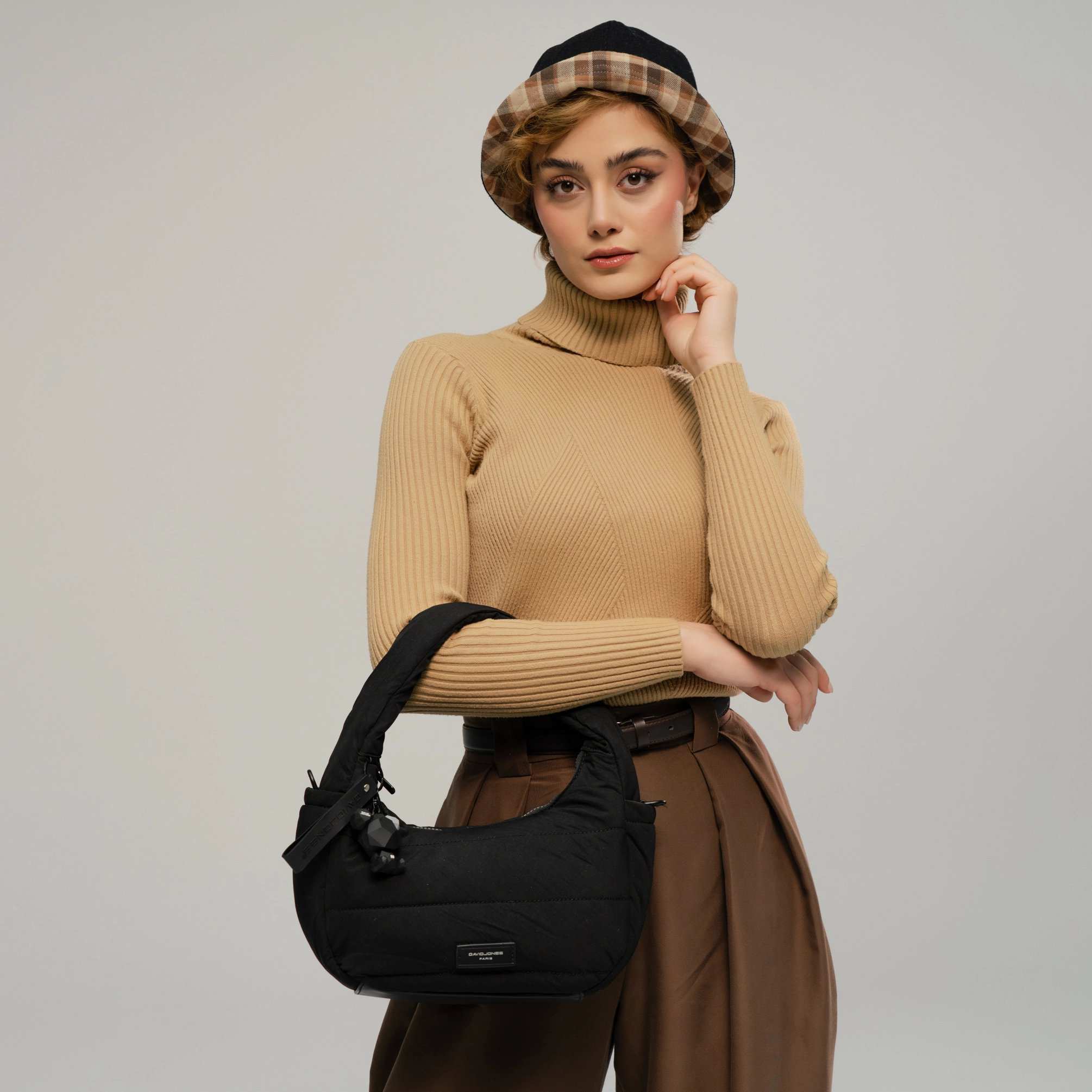 کیف دستی زنانه دیوید جونز مدل CM7477