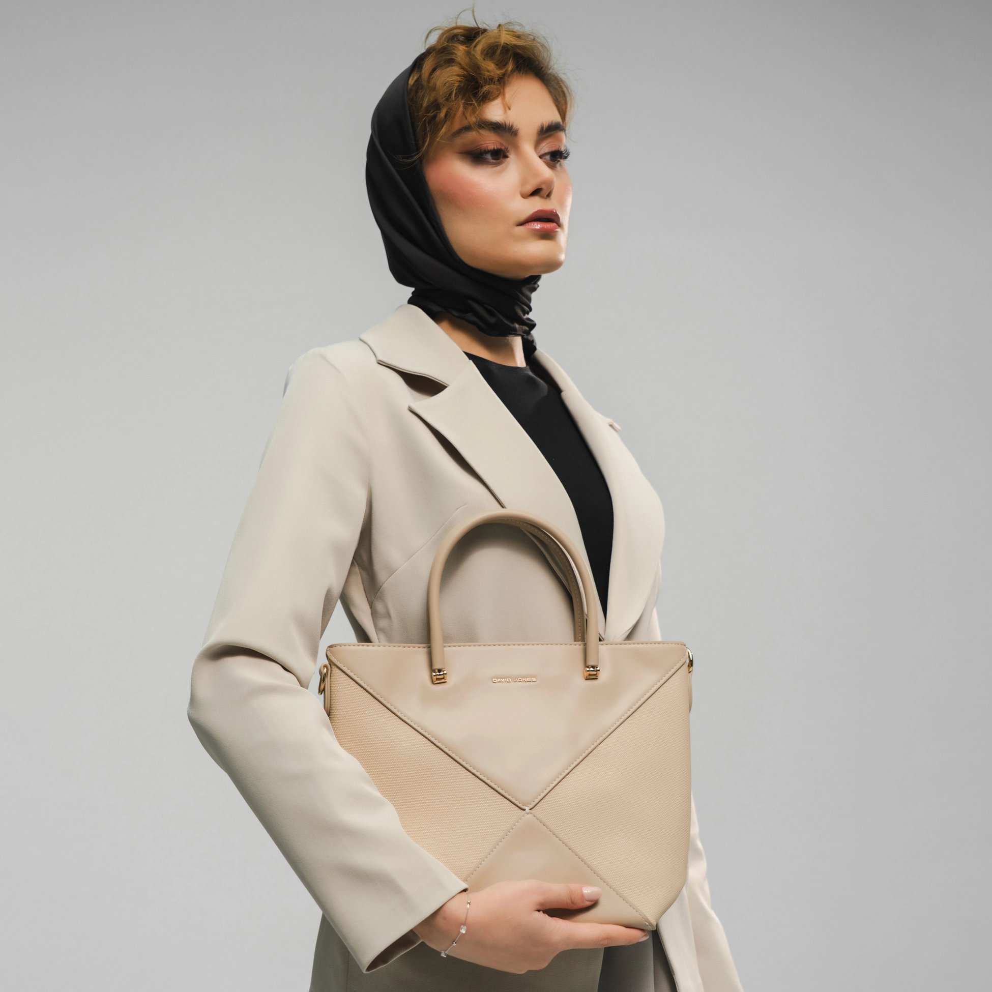 کیف دستی زنانه دیوید جونز مدل CM7534