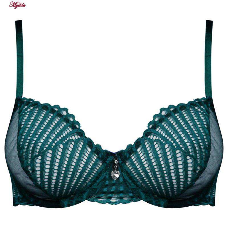 ست شورت و سوتین زنانه دانتل پروانه ای کله غازی میسا کد 4735-6115 ماییلدا