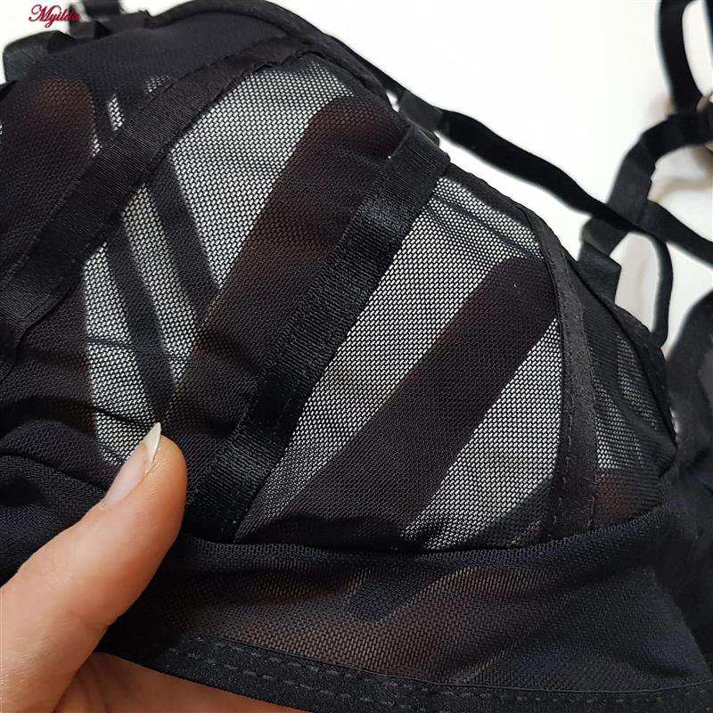 ست شورت و نیم تنه زنانه فانتزی مدل بدون فنر توری مشکی کد 4685-4120 ماییلدا