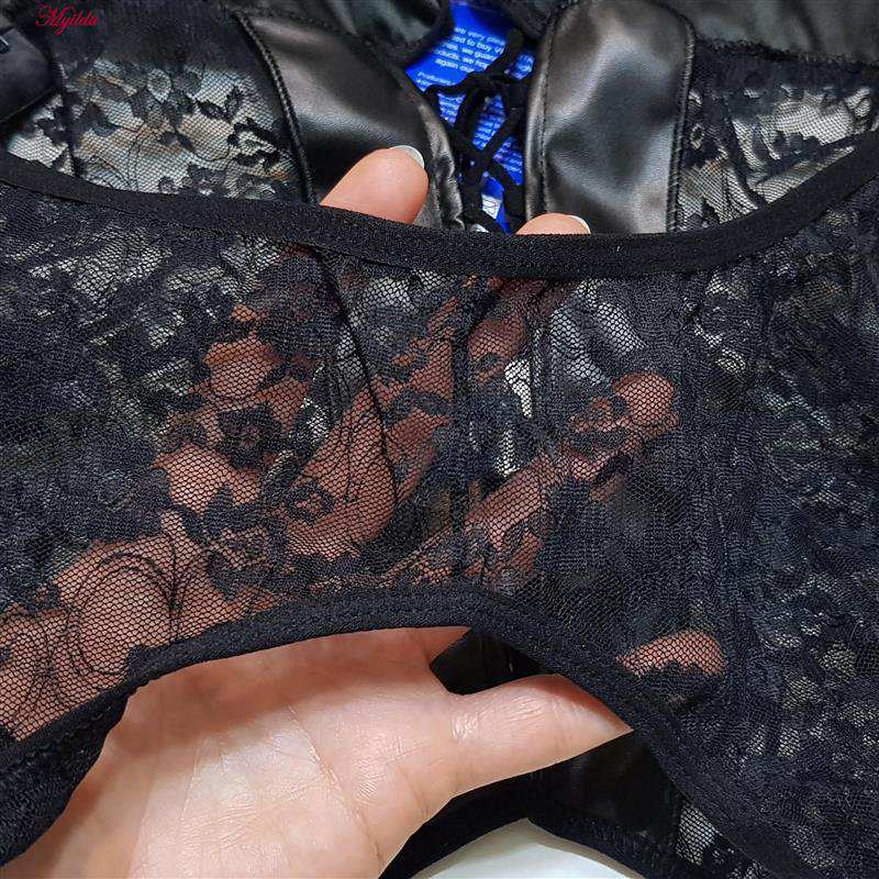 ست فانتزی زنانه چرم به همراه شورت و جوراب مدل 4761-428 رنگ مشکی ماییلدا