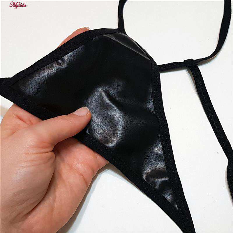 ست فانتزی زنانه چرم به همراه شورت و جوراب مدل 4761-428 رنگ مشکی ماییلدا