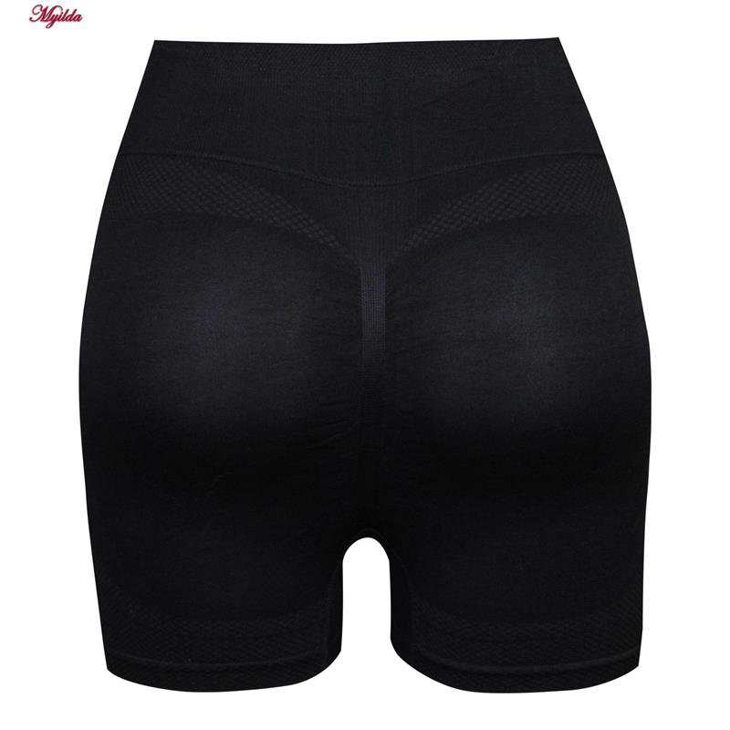 شورتک ورزشی زنانه مدل سیملس مشکی کد 4846 ماییلدا