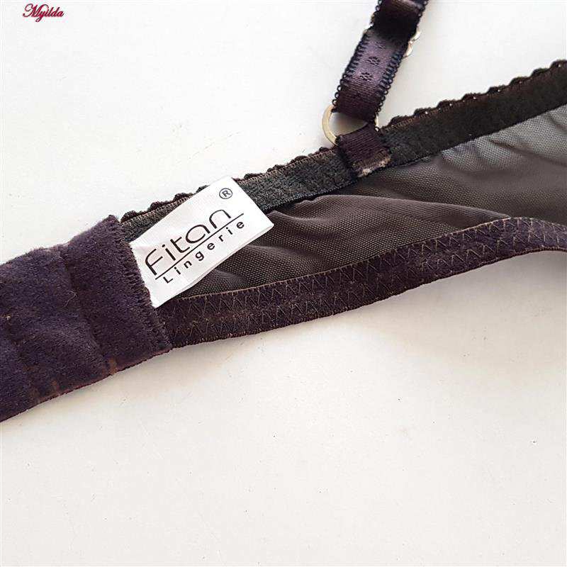 ست شورت و سوتین زنانه فیتن مدل فنردار گیپور طرح دار شکلاتی کد 4952-11 ماییلدا