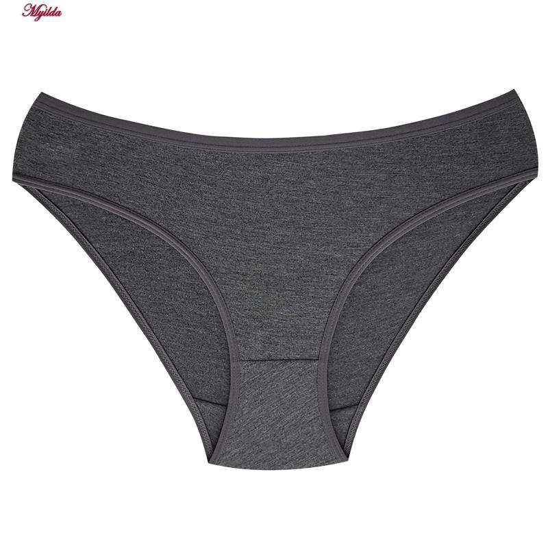 شورت زنانه فیتن فرخ زادی مدل ملانژ پنبه ای خاکستری تیره کد 4080-100A ماییلدا