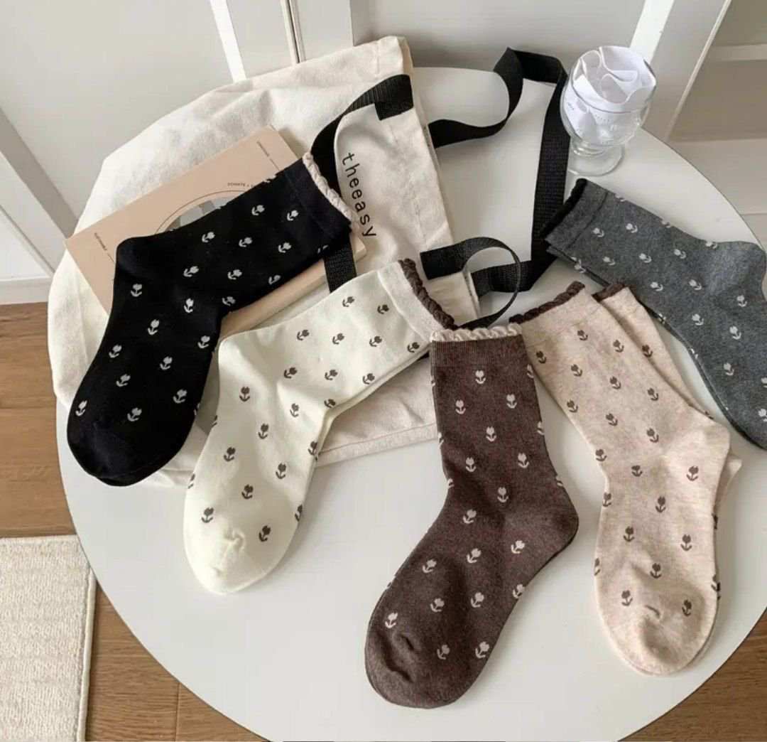 جوراب ساقدار گل گلی کد n-1363 ماییلدا