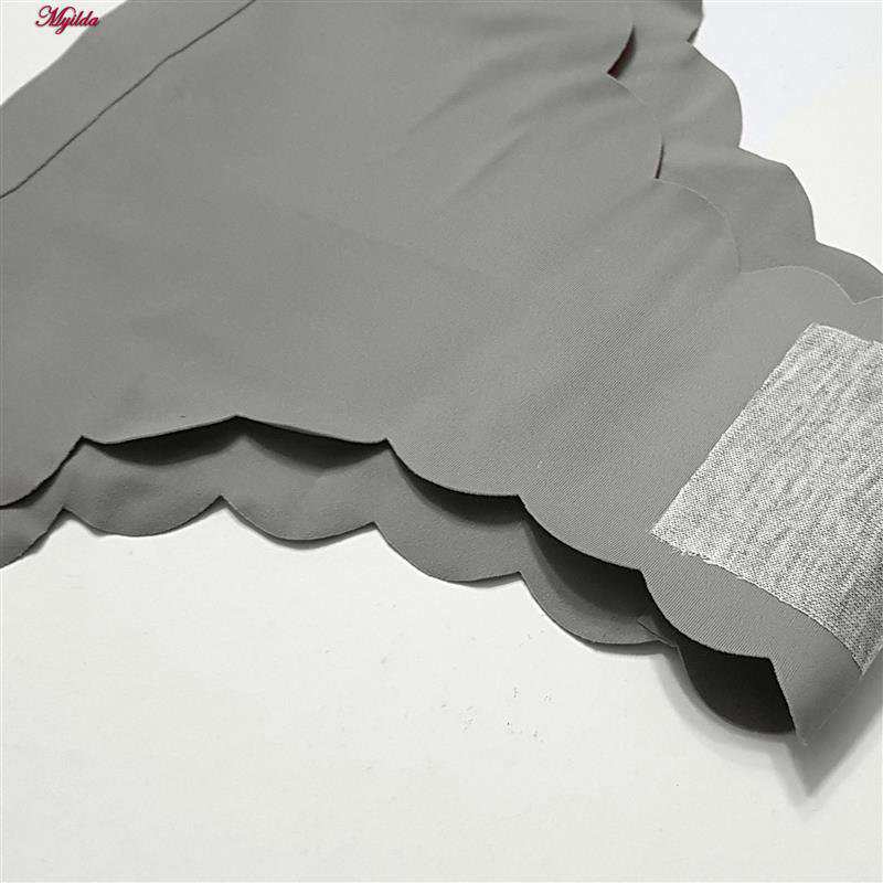 شورت زنانه مدل لیزری خاکستری روشن اس کیو اف هانا کد 4978 ماییلدا