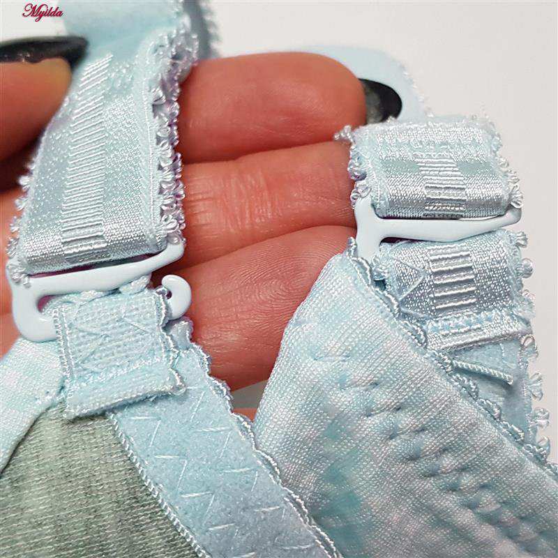 ست شورت و سوتین زنانه پدلی مدل بند متحرک فنردار چهارخانه کد 5125-P131 ماییلدا