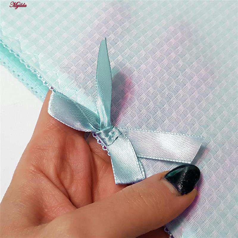 ست شورت و سوتین زنانه پدلی مدل بند متحرک فنردار چهارخانه کد 5125-P131 ماییلدا