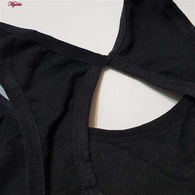 ست نیم تنه و شلوارک ورزشی زنانه ماییلدا مدل سیملس پشت چین دار پددار کد 5172 رنگ مشکی