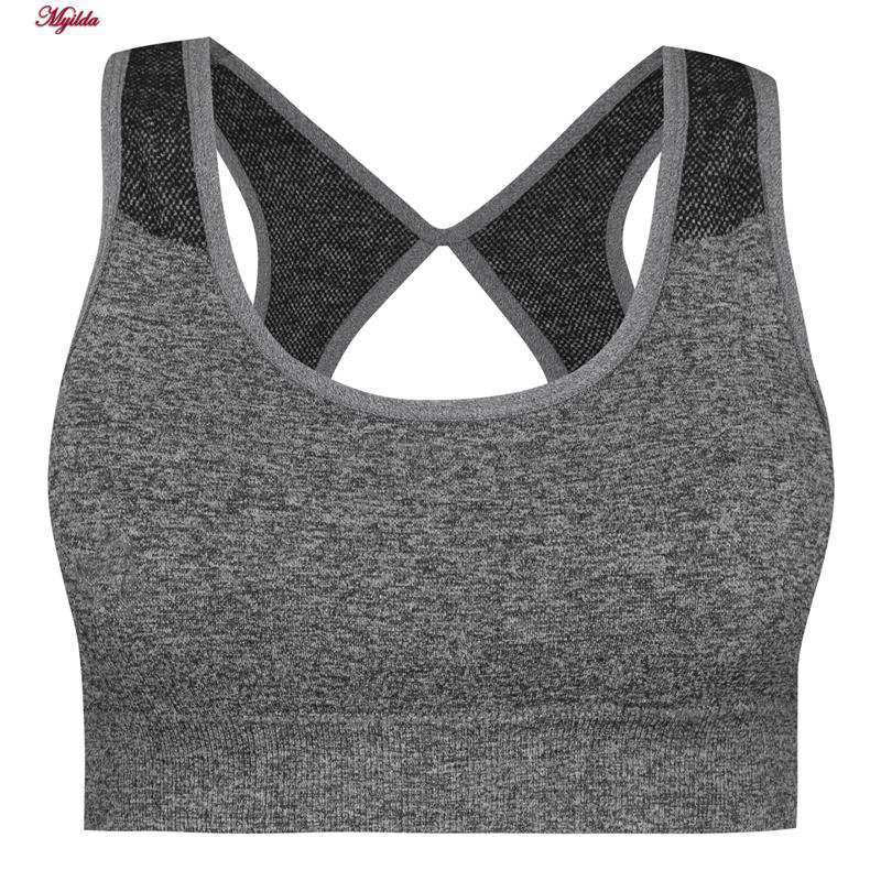 ست نیم تنه و شلوارک ورزشی زنانه ماییلدا مدل سیملس پشت چین دار پددار کد 5172 رنگ طوسی