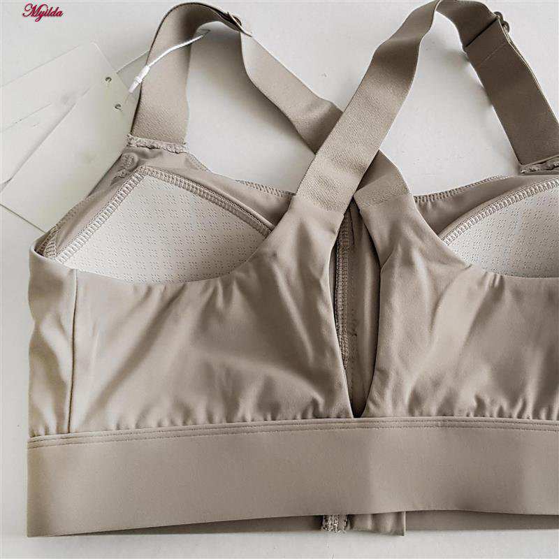 نیم تنه ورزشی زنانه ماییلدا مدل جلو زیپدار پد ثابت کد 5018 رنگ خاکی