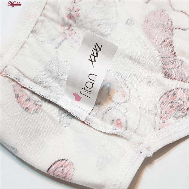 شورت زنانه پنبه ای مدل دختر و بافتنی سفید فیتن فرخ زادی کد 5177-1 ماییلدا