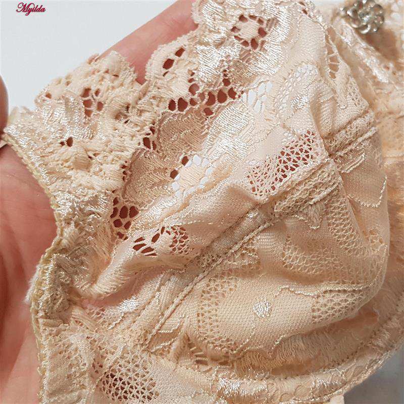 سوتین زنانه فانتزی فنردار کرم لین کد 4680-415 ماییلدا