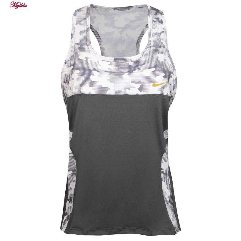 ست تاپ و شلوارک ورزشی زنانه رنگ طوسی به همراه هدبند مدل 5215-746P ماییلدا
