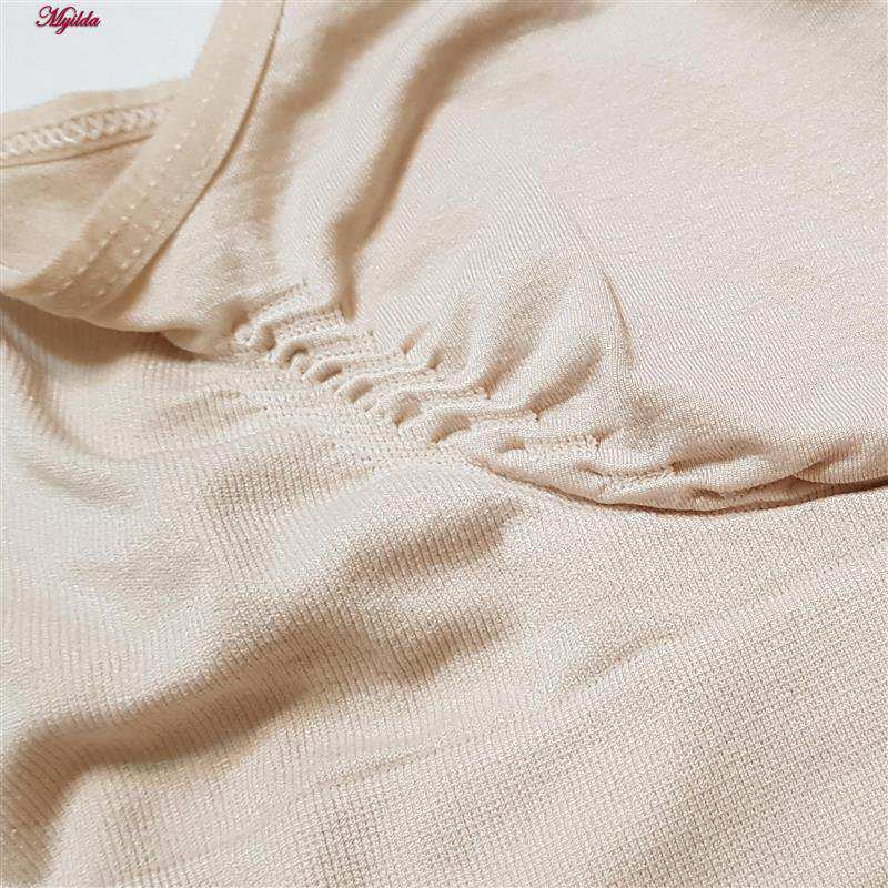 نیم تنه ورزشی زنانه رنگ کرم و مشکی ماییلدا مدل 5201-2 بسته 2 عددی