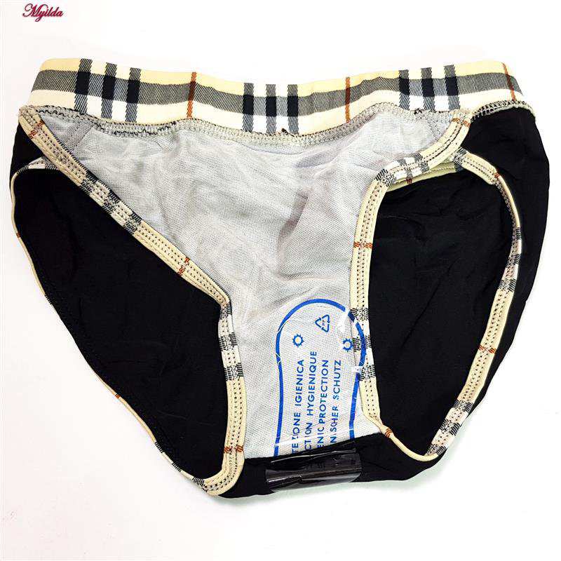 مایو زنانهمدل بدون فنر رنگ مشکی ماییلدا کد 3903-4