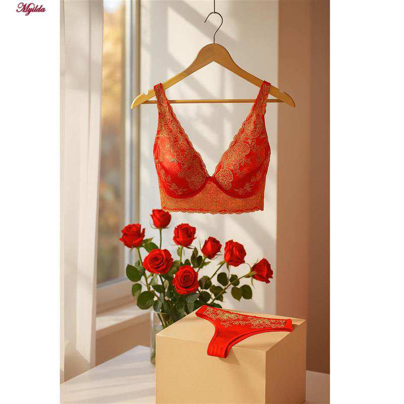 ست شورت و سوتین زنانه رنگ قرمز با رگه طلایی مدل فنردار برتا کد 5339-1021 ماییلدا