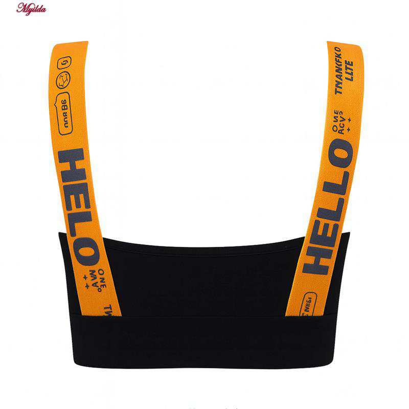 ست نیم تنه و شلوارک ورزشی زنانه رنگ مشکی ماییلدا مدل 5327