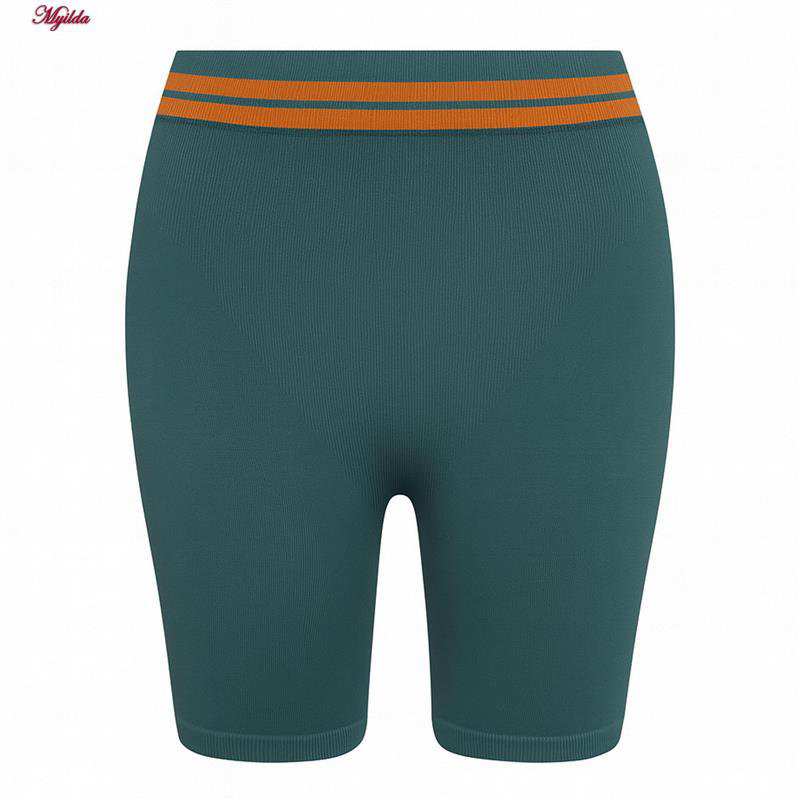 ست نیم تنه و شلوارک زنانه رنگ سبز ماییلدا کد 5323