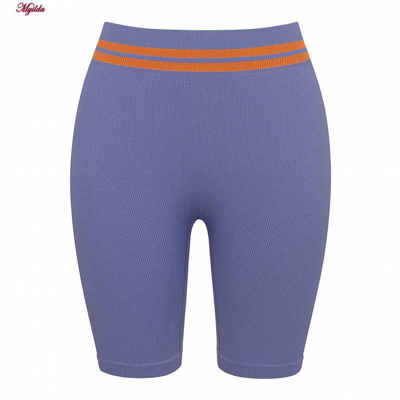 ست نیم تنه و شلوارک ورزشی زنانه ماییلدا رنگ آبی کد 5327