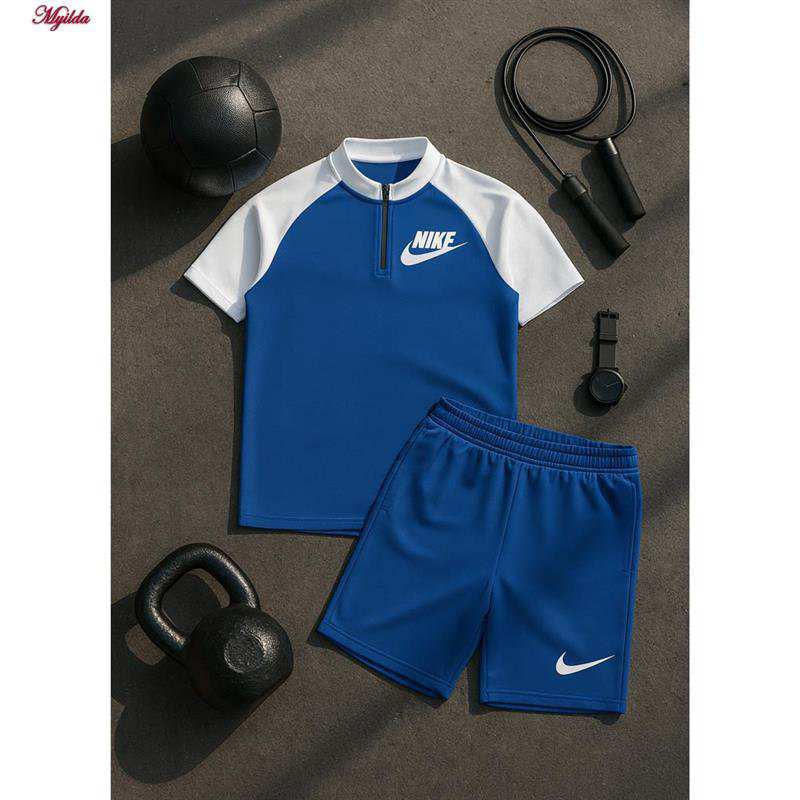 ست تی شرت آستین کوتاه و شلوارک ورزشی مردانه رنگ آبی مدل 5374-806 ماییلدا