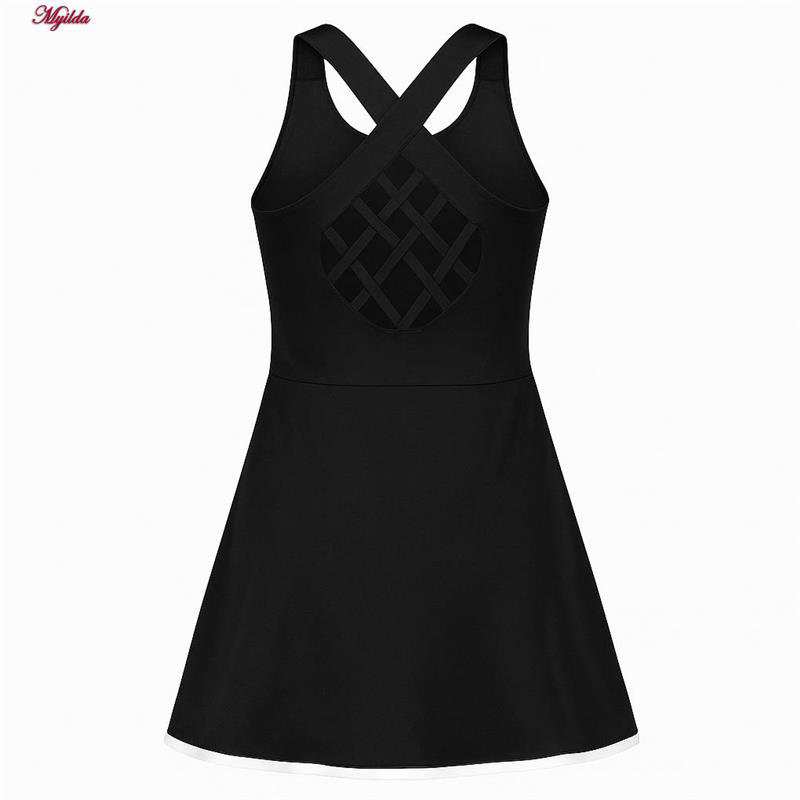 ست سه تکه لباس تنیسی ورزشی زنانه رنگ مشکی مدل 5372-772P ماییلدا