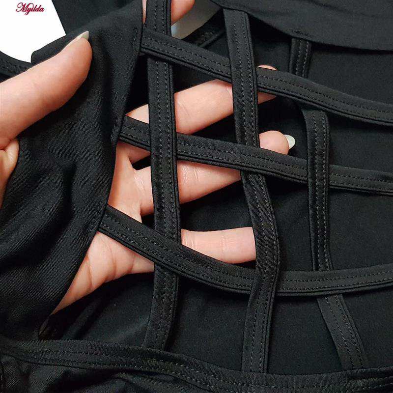 ست سه تکه لباس تنیسی ورزشی زنانه رنگ مشکی مدل 5372-772P ماییلدا