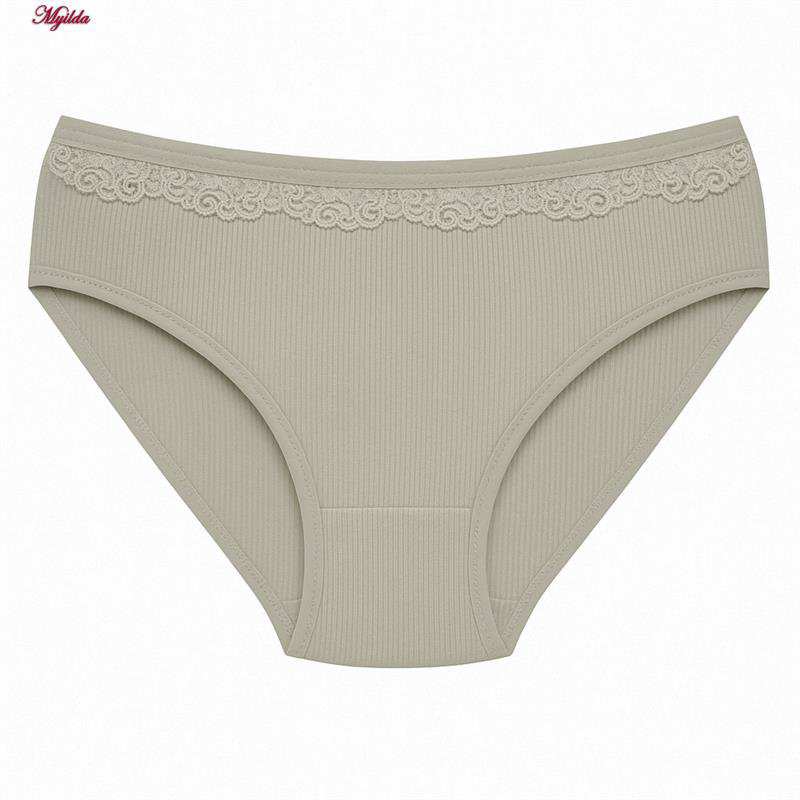 شورت زنانه مدل نخی رنگ کرم بتیس کد 5369 ماییلدا