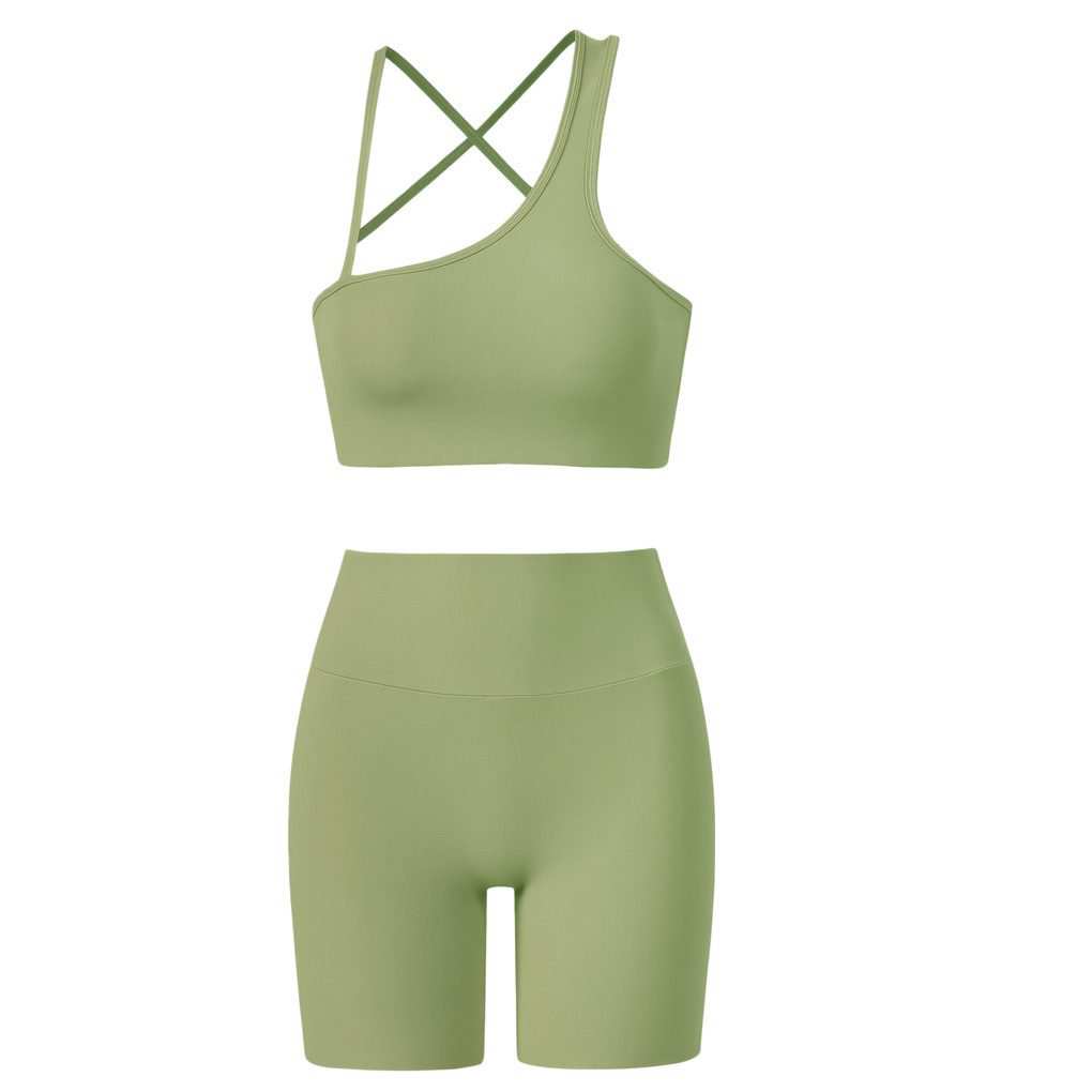 ست نیم تنه و شلوارک ورزشی زنانه رنگ سبز روشن ماییلدا مدل 5409-7106