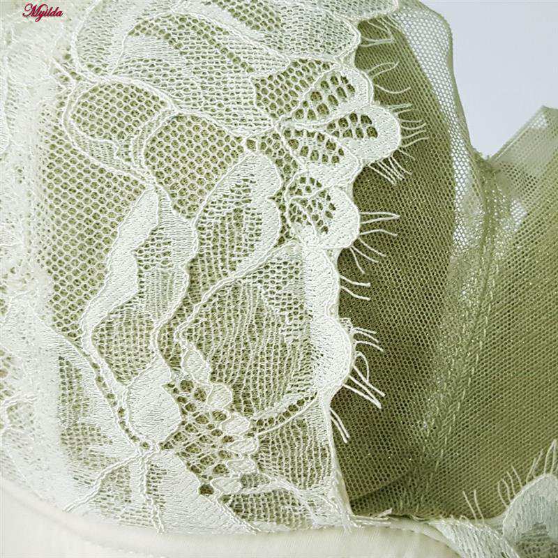 ست شورت و سوتین زنانه مدل بدون فنر رنگ سبز کد 5407-1313 ماییلدا