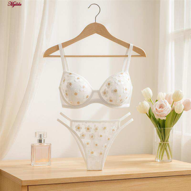 ست شورت و سوتین زنانه کارنا رز مدل فنردار کد 5425 ماییلدا