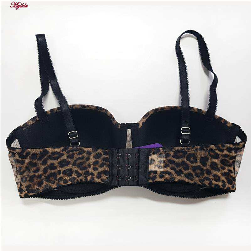 ست شورت و سوتین زنانه شارمین مدل جکدار فنردار پلنگی کد 5458-1066 ماییلدا